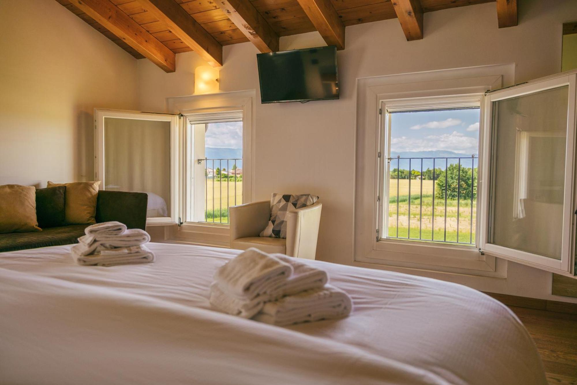 Agriturismo Podere Dell'Angelo Pasiano Di Pordenone Exterior foto
