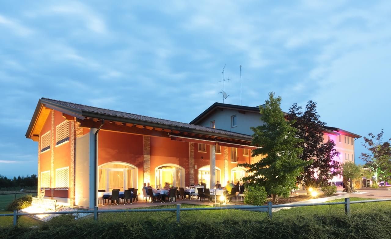 Agriturismo Podere Dell'Angelo Pasiano Di Pordenone Exterior foto
